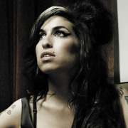 Amy Winehouse ganhará musical teatral no West End