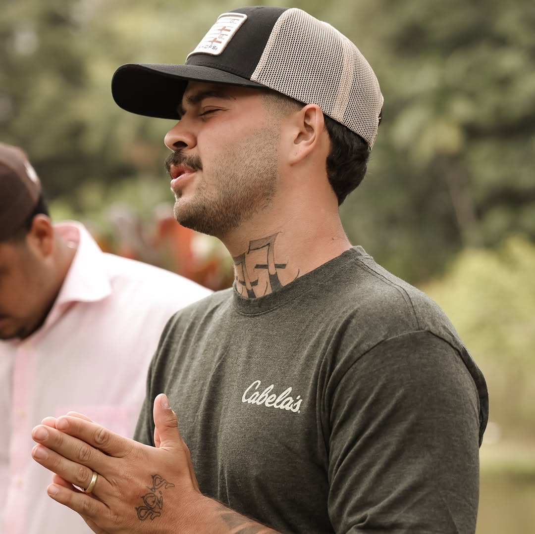 Quem é Jottapê, que trocou funk pelo gospel e está em "A Fazenda 18"?