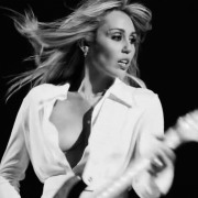 "Bass Persuades": veja tracklist do álbum da Miley