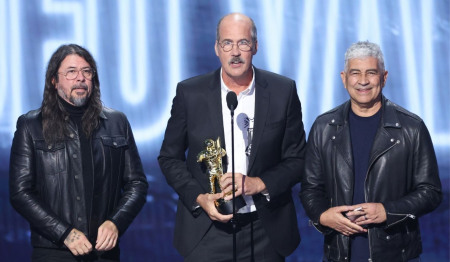 Nirvana no VMA 2026: "Kurt Cobain teria adorado esse legado", diz banda em discurso Nirvana no VMA 2026: "Kurt Cobain teria adorado esse legado", diz banda em discurso