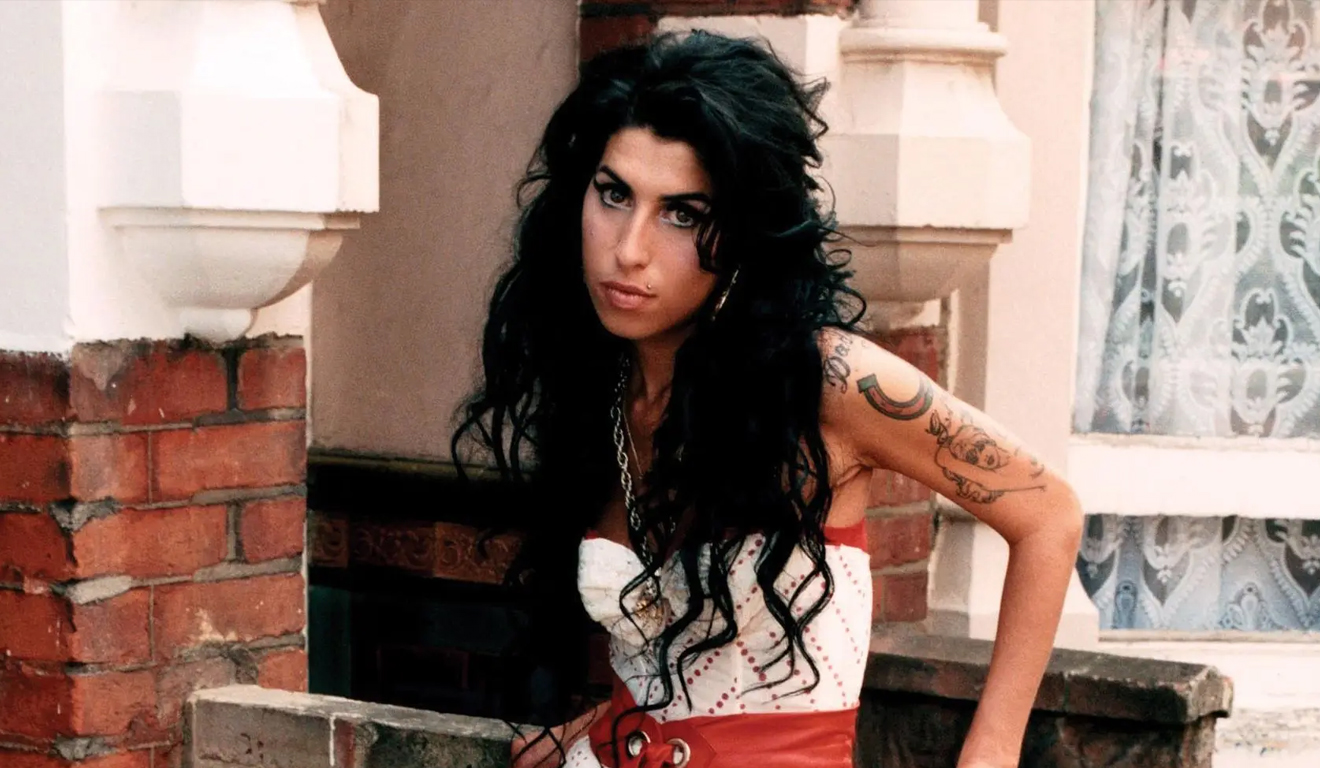 Amy Winehouse ganhará musical teatral no West End
