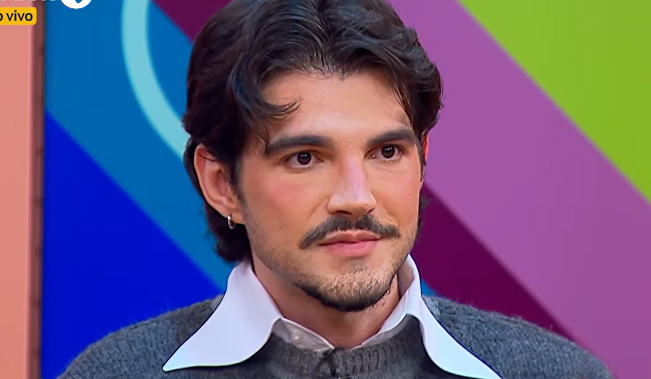 Jão responde sobre cantar histórias de amor gay: