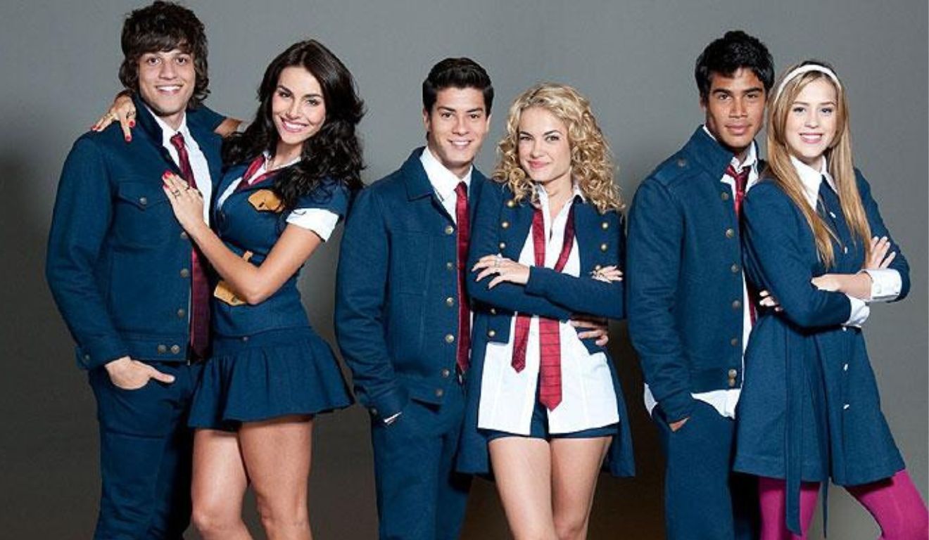 Chay Suede, Sophia Abrão e colegas de Rebelde homenageiam Lua Blanco após morte da atriz aos 39 anos