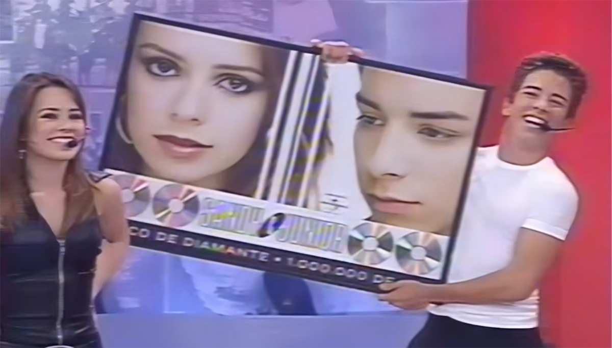 Sandy e Junior comemoram 25 anos de álbum icônico às vésperas de anúncio de reunião